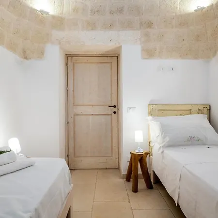 Trulli Ennea Tipico Collection